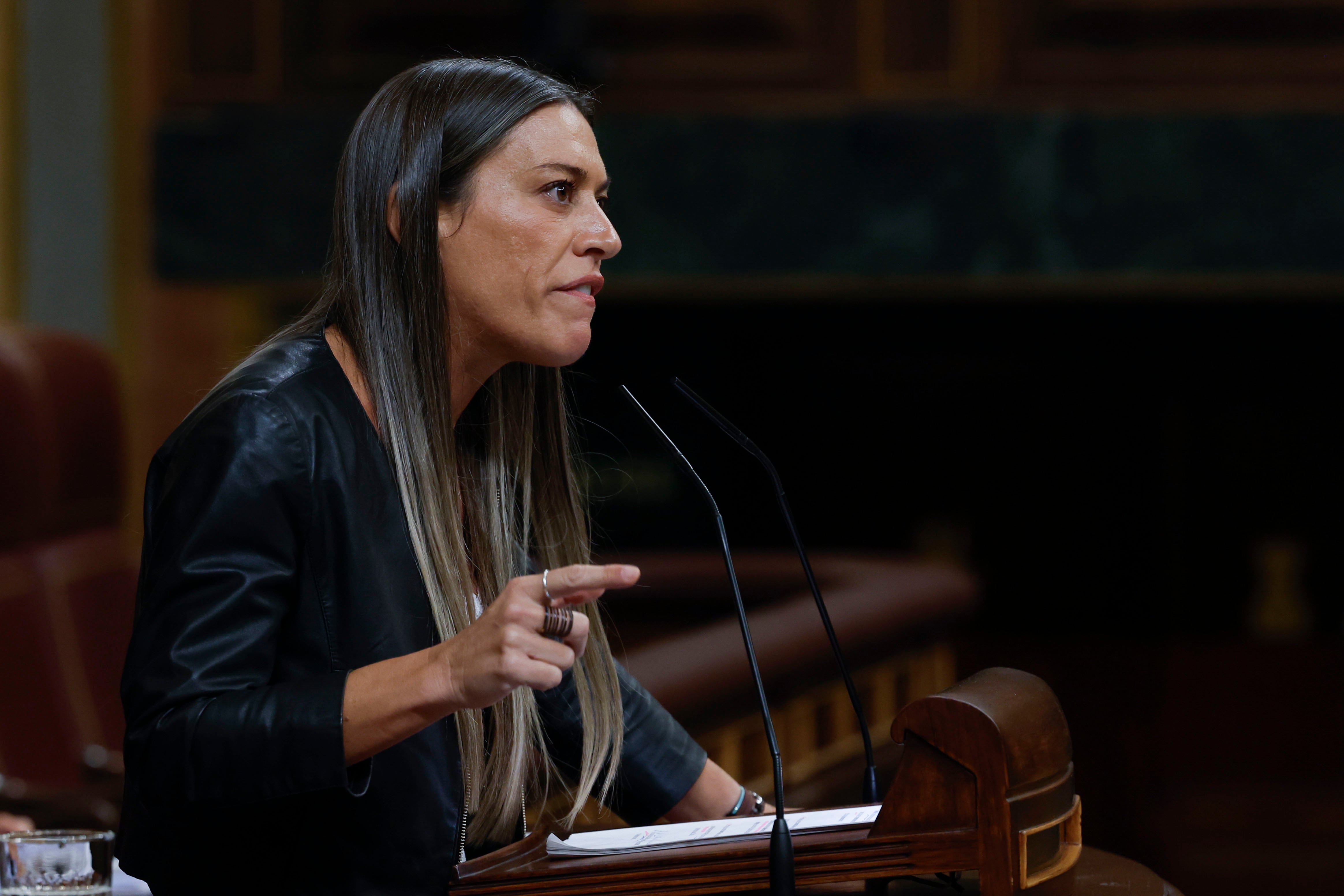 La portavoz de Junts, Míriam Nogueras, interviene durante el pleno del Congreso.