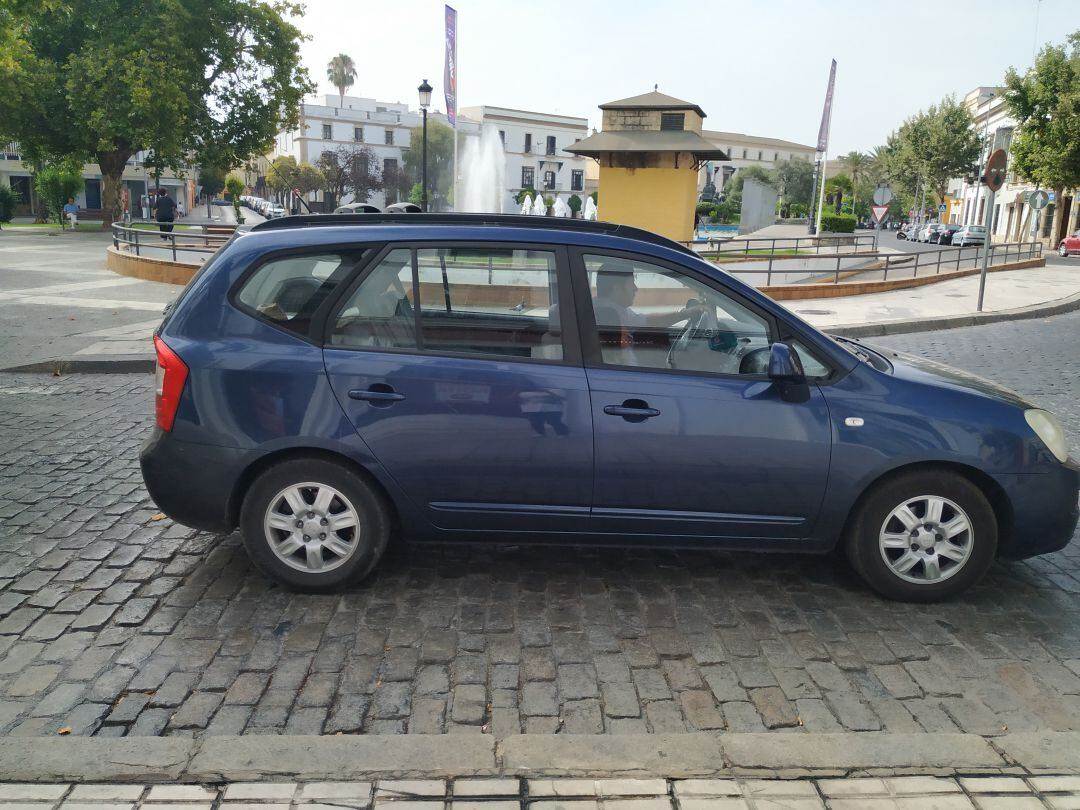 Vehículo circulando por Jerez