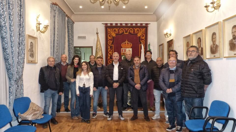 Perfecto Cerdá y su equipo fue la única candidatura que se presentó a presidir la Federación de Comparsas de Moros y Cristianos de Ibi.