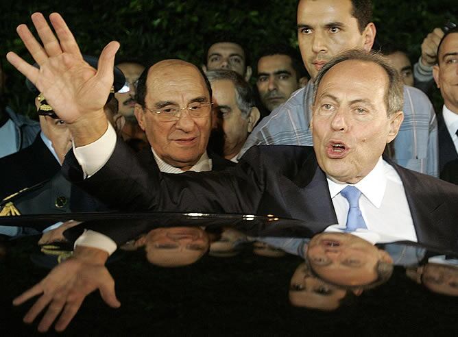 Emile Lahoud, al abandonar el palacio presidencial, situado en el barrio beirutí de Baabda