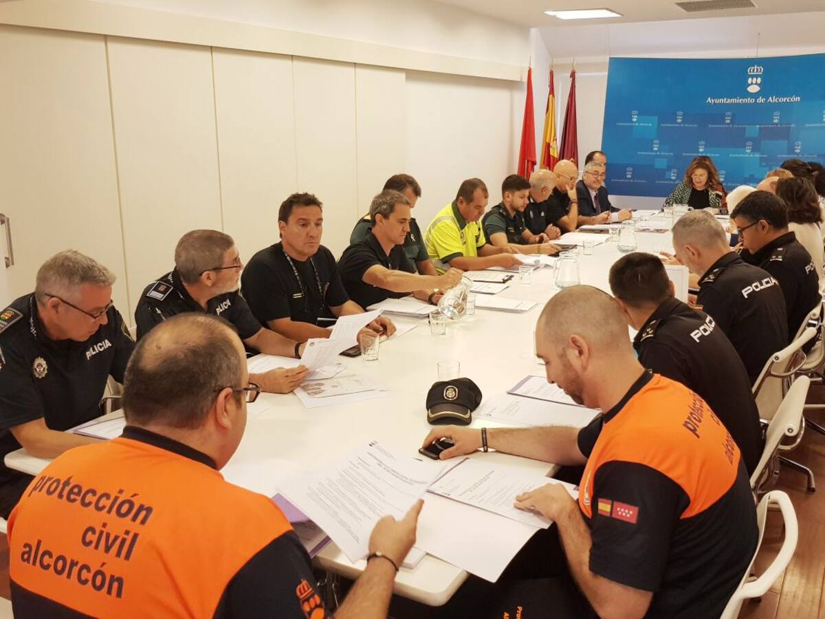Más de 120 agentes velan por la seguridad en las fiestas de Alcorcón