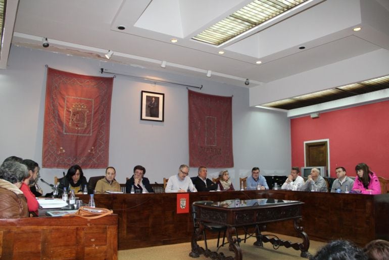 Pleno extraordinario Cuéllar