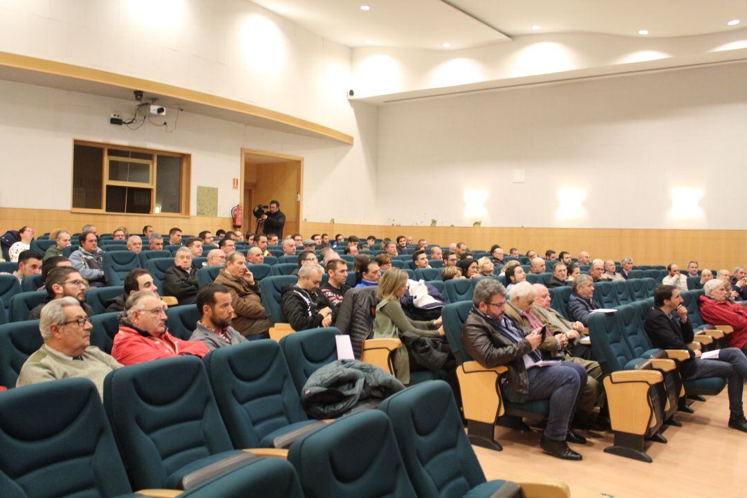 Imagen de la última asamblea de socios del Xerez DFC