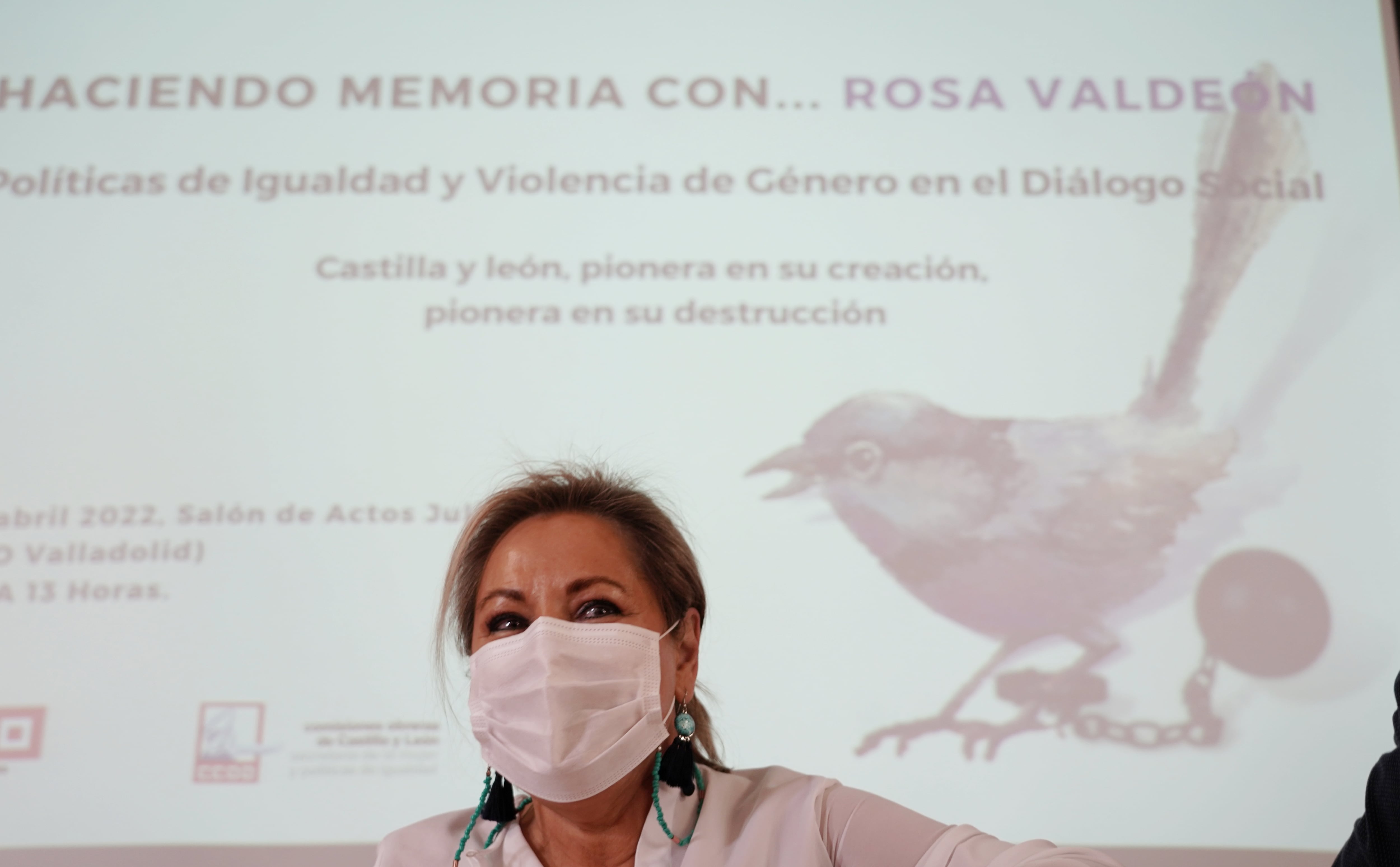 Rosa Valdeón en las jornadas de CCOO