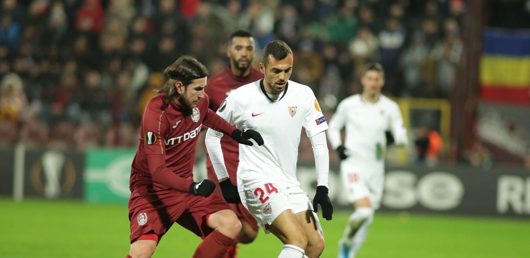 Joan Jordán, durante el partido ante el Cluj