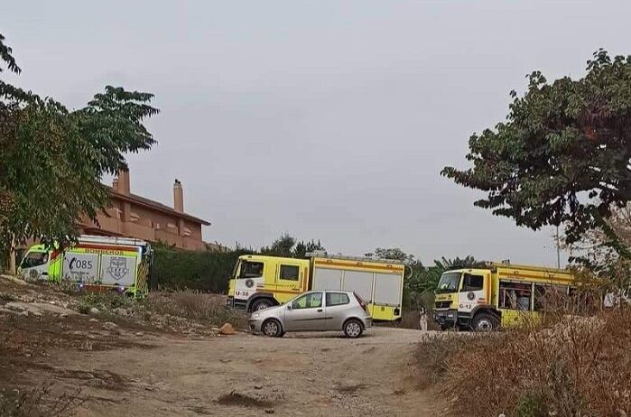 Vehículos de Bomberos durante la actuación
