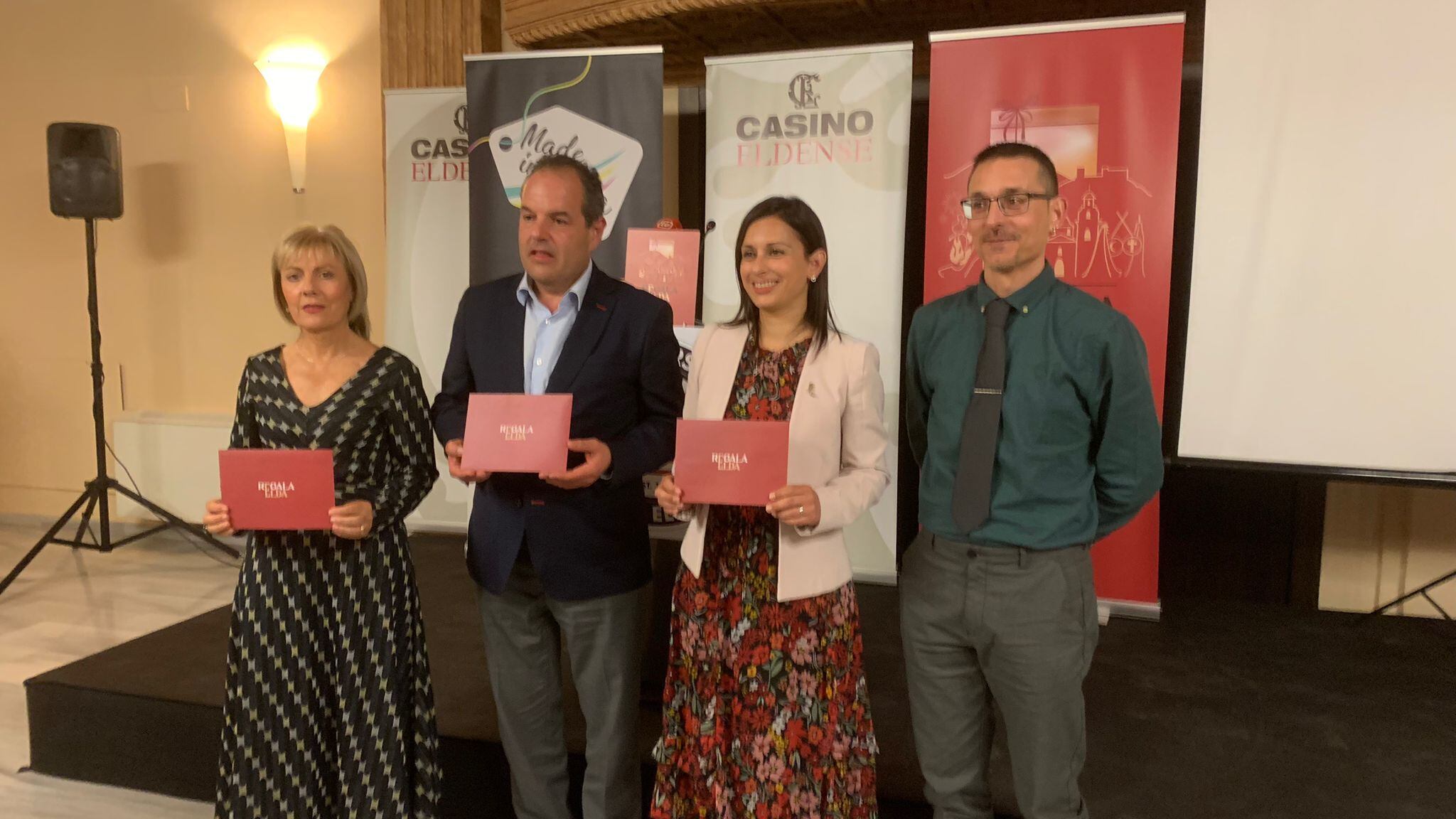 Campaña "Regala Elda" de AEDE (Asociación de empresarios de Elda en colaboración con la concejalía de Industria y Comercio del Ayuntamiento de Elda