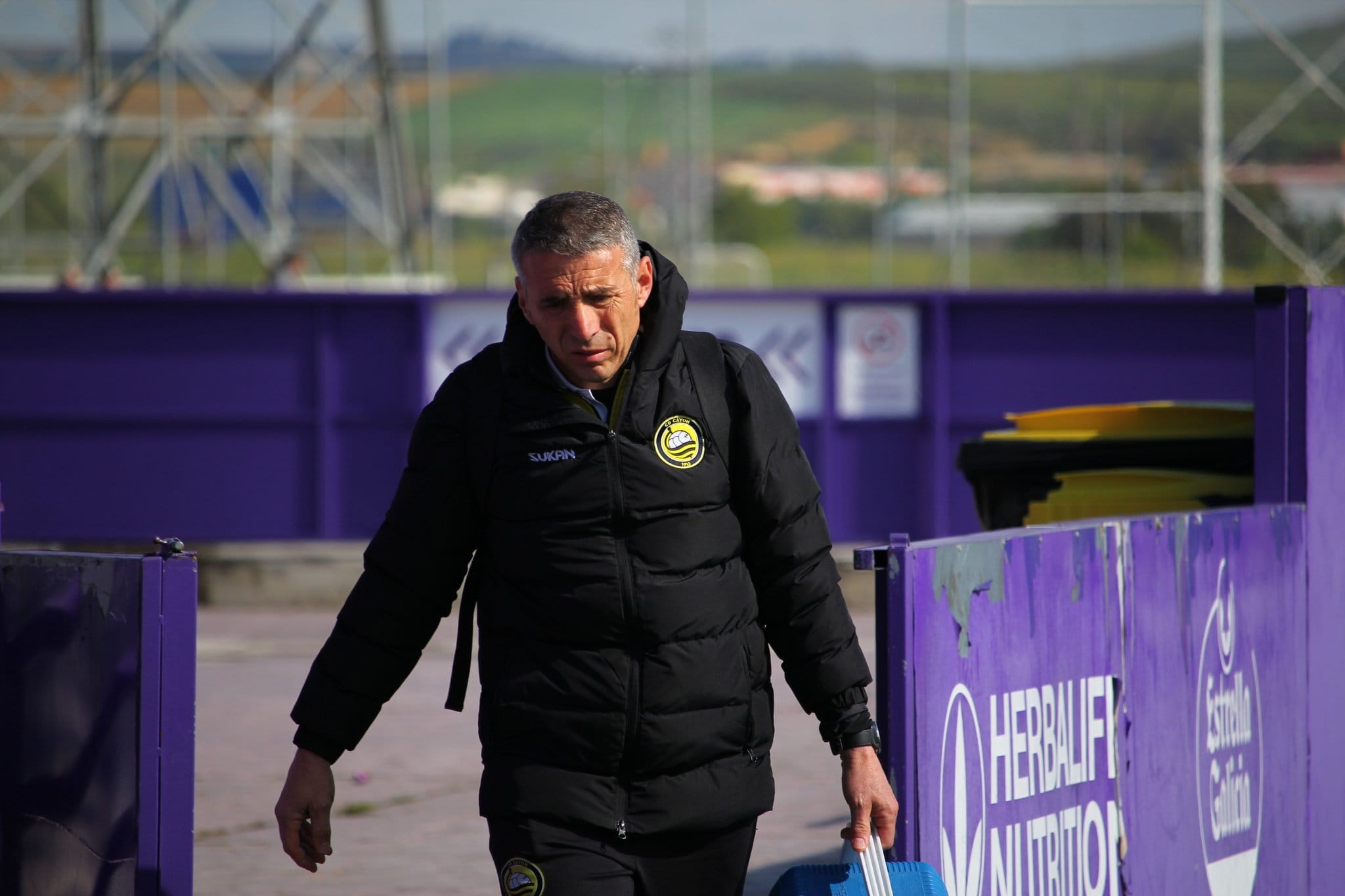 Luis Fernández no continuará al frente del CD Cayón