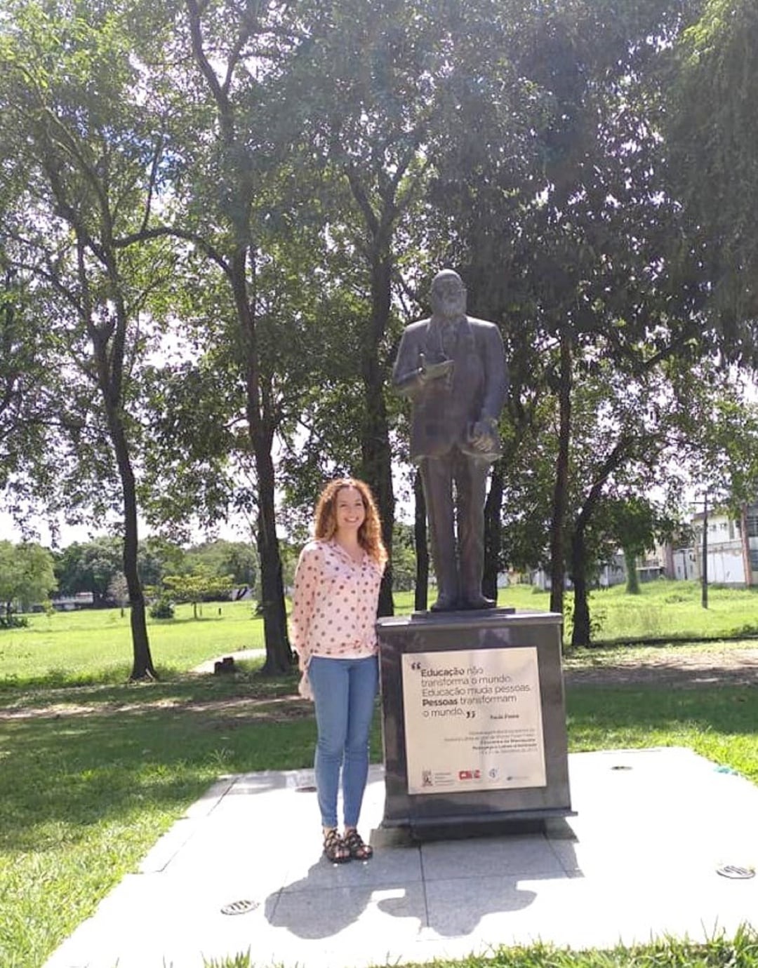 Esther Roca, profesora de la UV, ponente de la Escuela de Familia del Ayto. de Elda