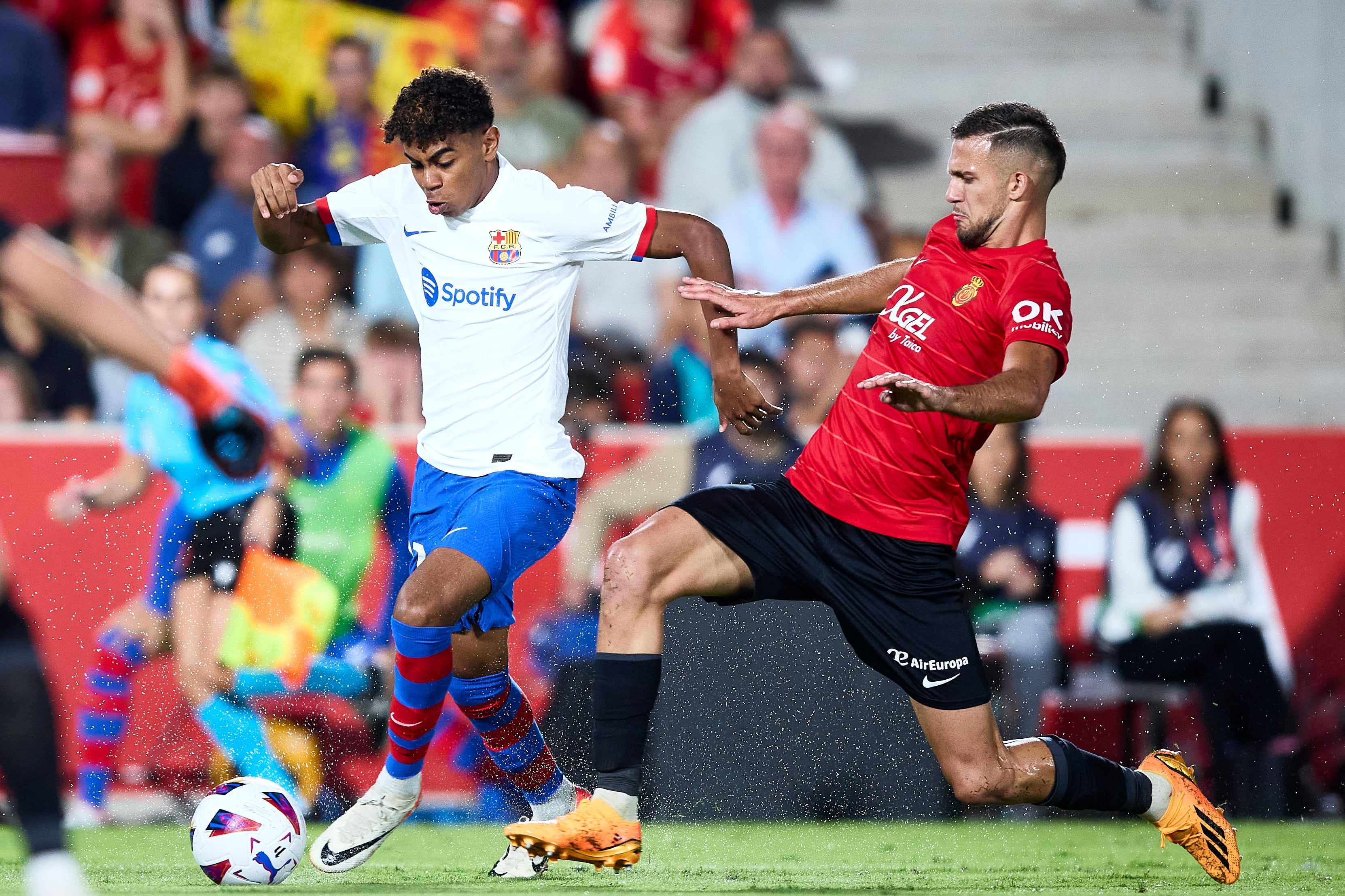 Lamine Yamal en el partido entre el FC Barcelona ante el Mallorca