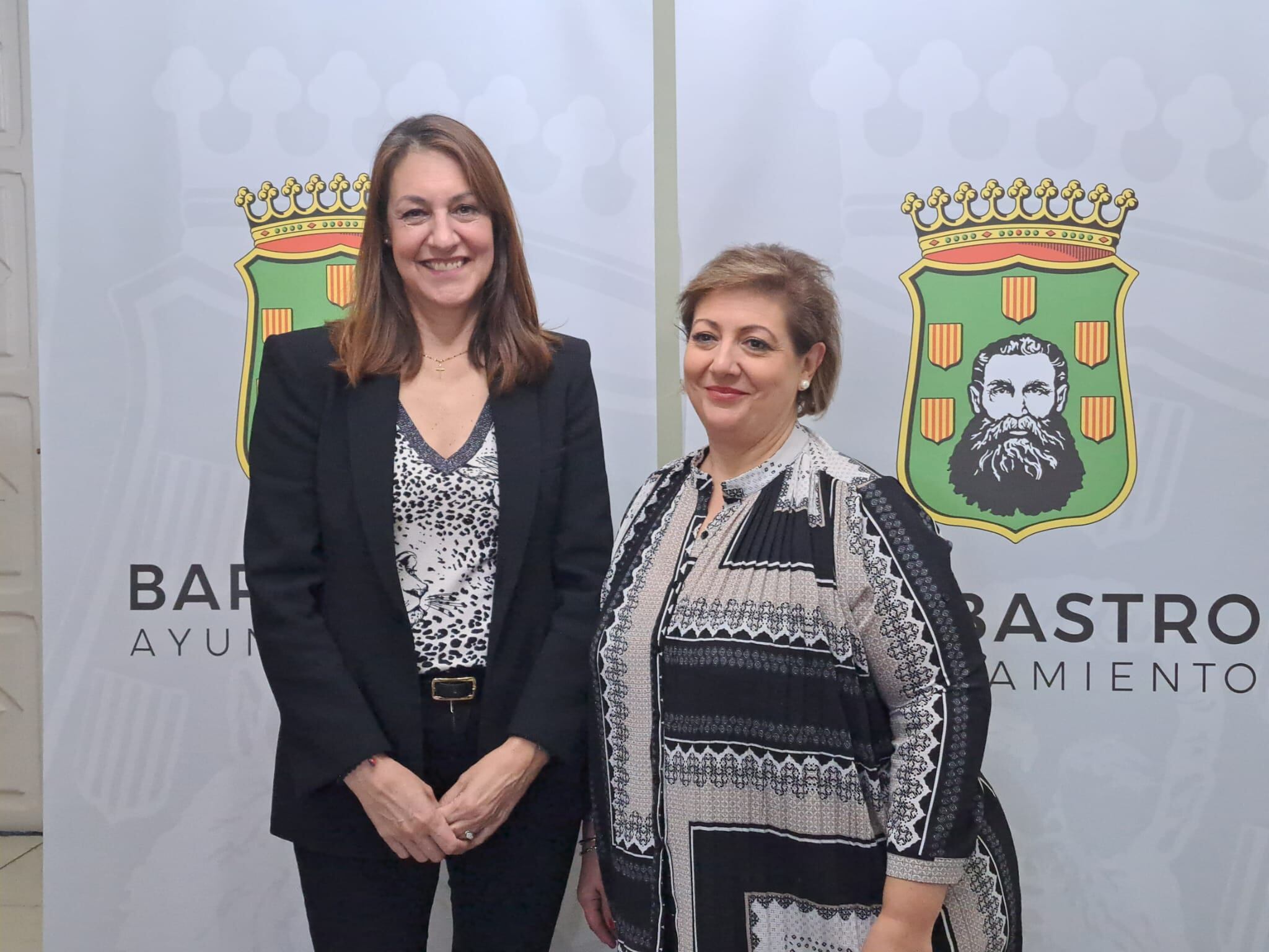 Las concejales Blanca Galindo y Silvia Ramírez