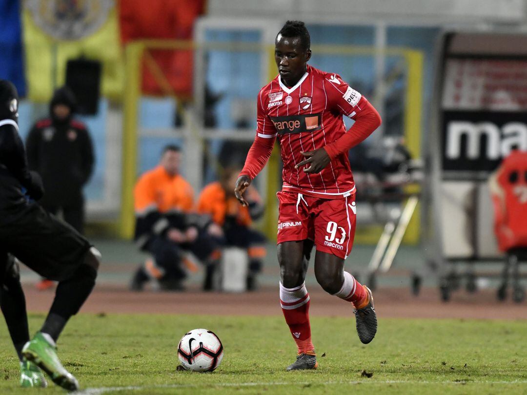 Mamatou N'diaye, natural de Mali y con el que negocia el Marino para este mercado invernal.