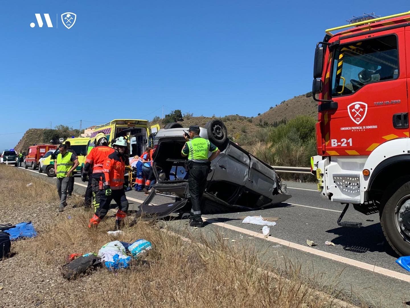 Accidente registrado esta mañana en Chilches, que se ha saldado con dos personas heridas de 50 y 52 años