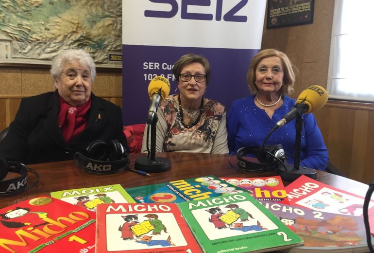 Pilar Martínez, María Isabel Sahuquillo y Felisa García, de izquierda a derecha 