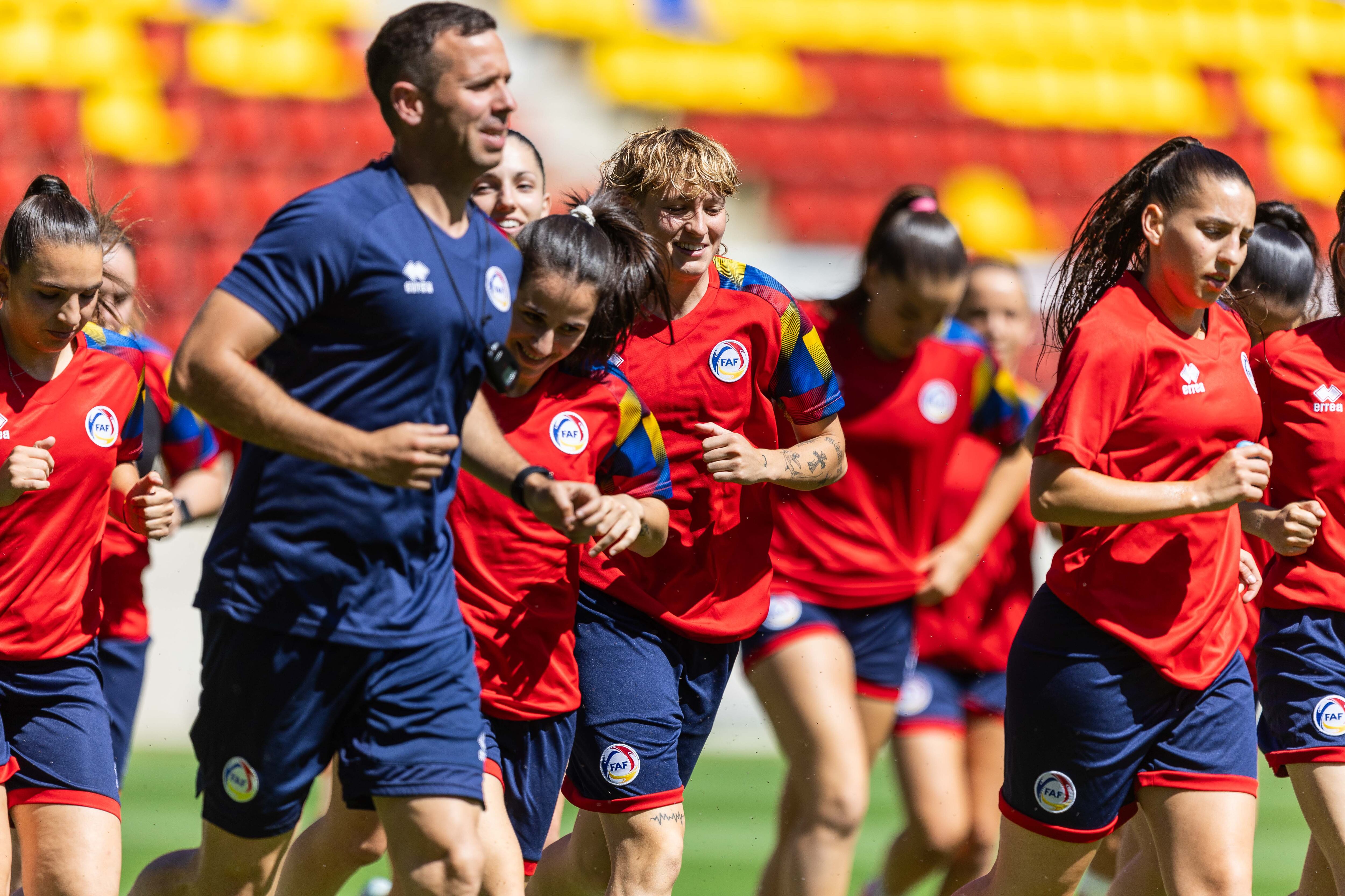 La selecció femenina ja ha pogut tastar el nou estadi de la FAF a Encamp amb l'entrenament previ al partit d'avui contra Georgia de la Nations League