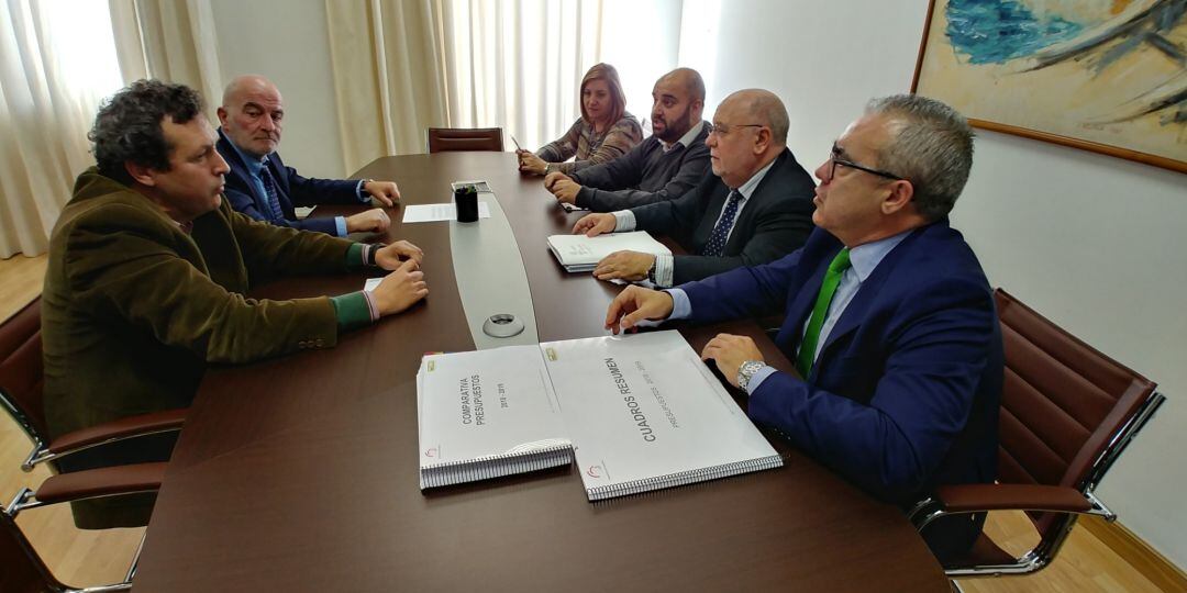 Reunión sobre los presupuestos de Cantabria