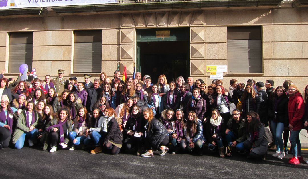 Acto contra la violencia machista en Cáceres