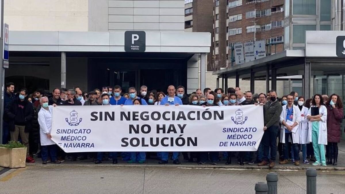 La primera llamada del día con Alberto Pérez, secretario general del Sindicato Médico de Navarra