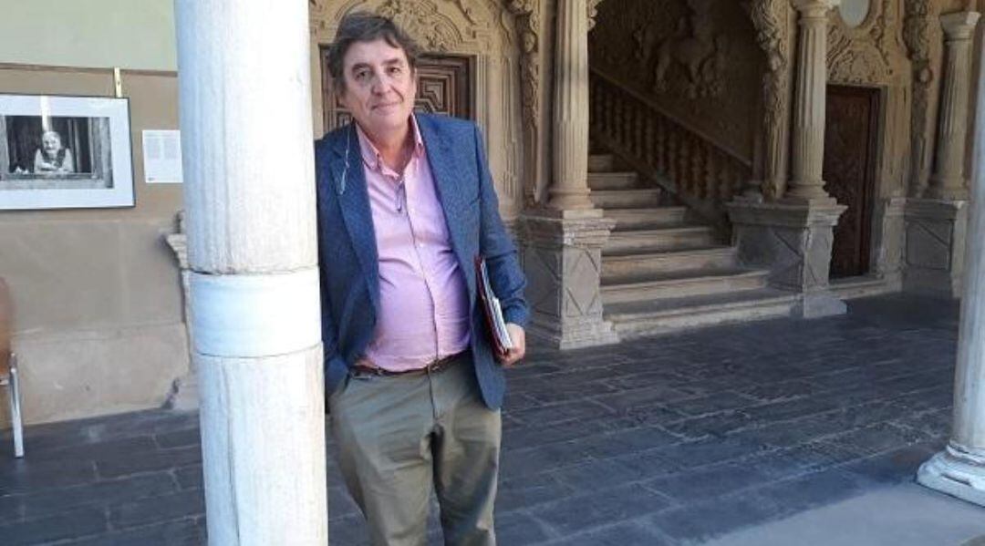 Luis García Montero en una edición anterior de los Cursos de Verano de la UNIA en Baeza.