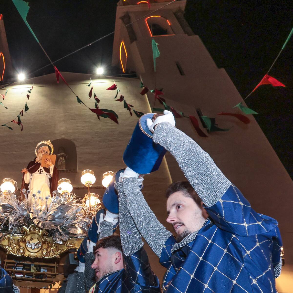 Elda se prepara para vivir la Media Fiesta en honor a San Antón