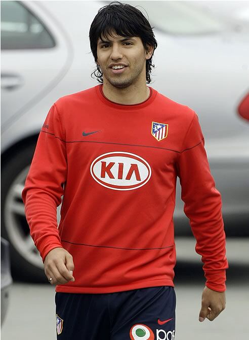 Agüero estrenará su paternidad ante el Sevilla en el Sánchez Pizjuán