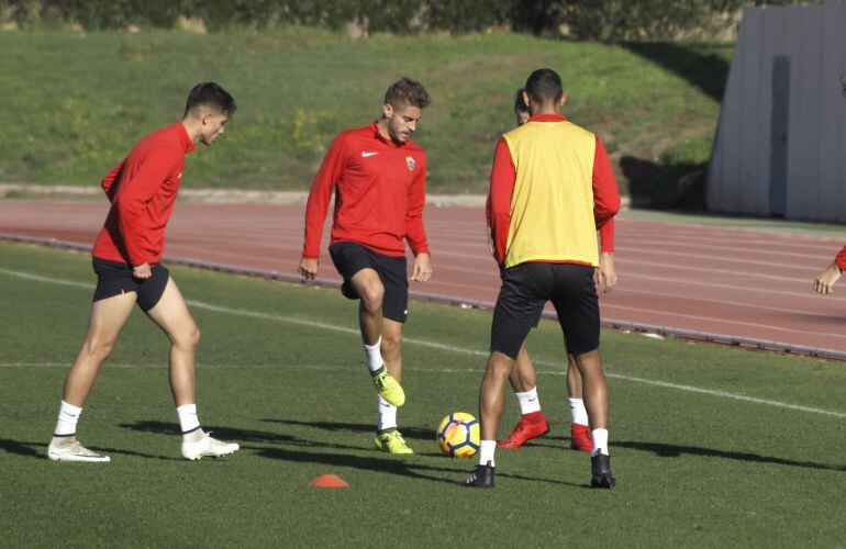 Antonio Navas con el primer equipo.