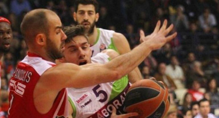 Causeur no pudo parar a Spanoulis que anotó 27 puntos