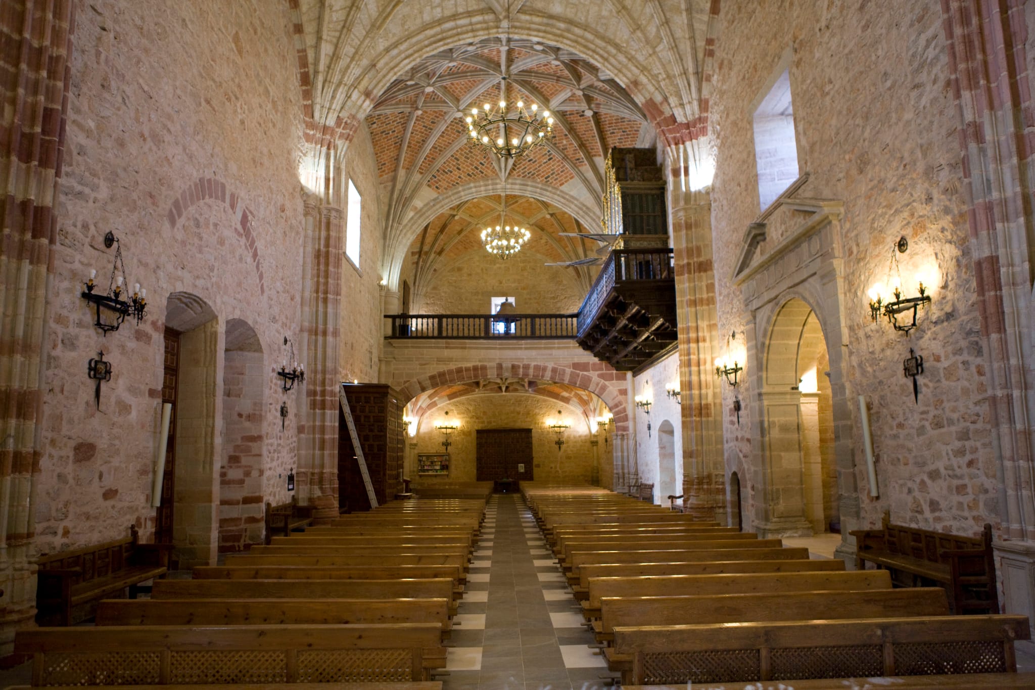 Vista interior de la iglesia Nuestra Señora de la Asunción, en Villahermosa