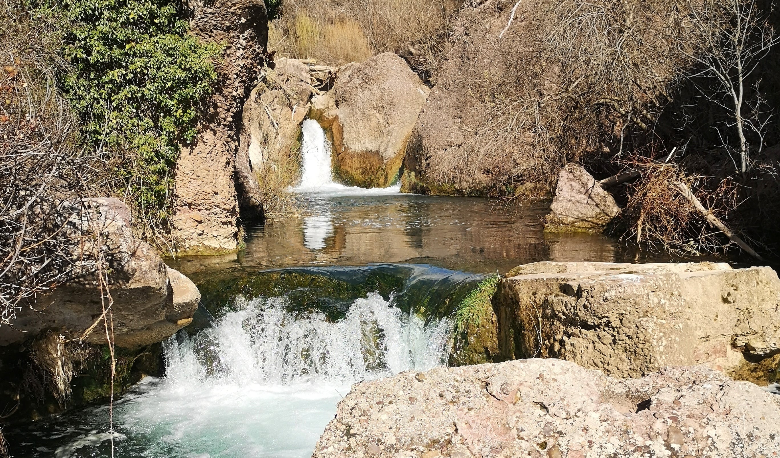 Cascada del Traqueadero en el río Cabriel en Boniches (Cuenca).