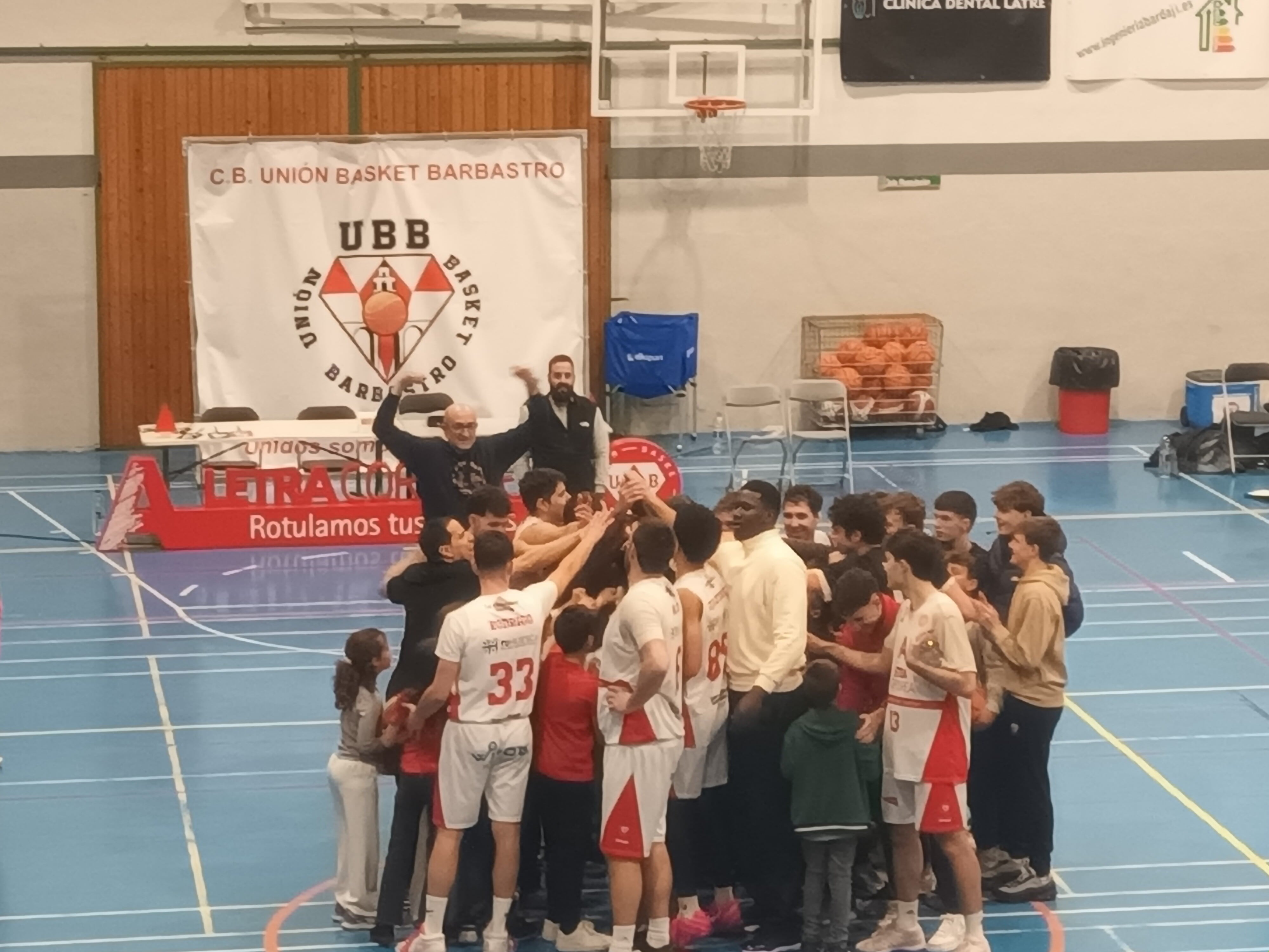 Los jugadores de Letra Corpórea Barbastro lograron una importante victoria