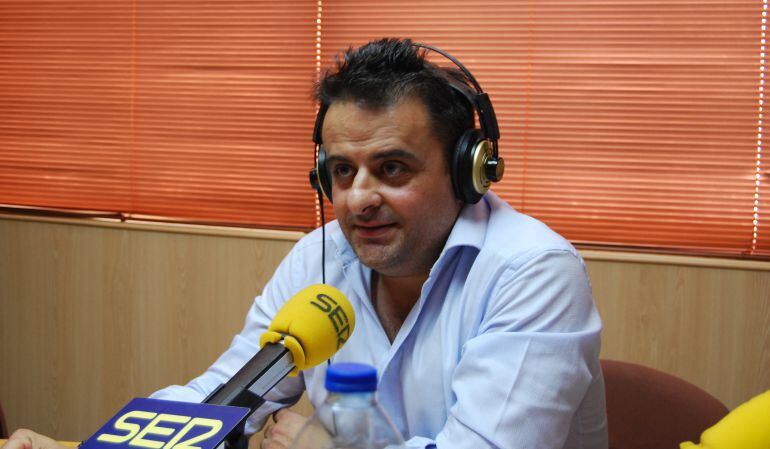 Eduardo Gutiérrez, portavoz de IUCm-Los Verdes de Móstoles (foto de archivo)