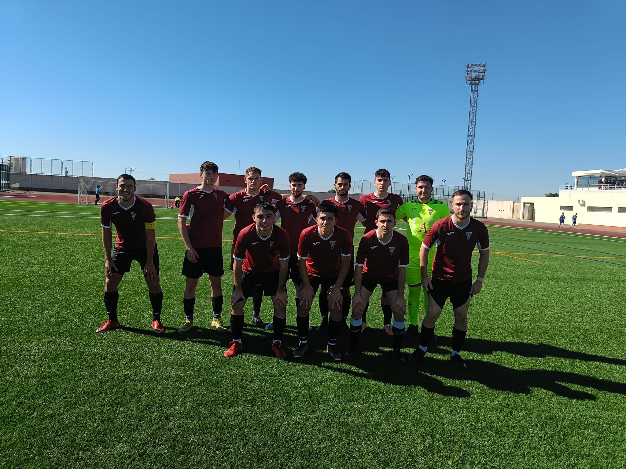 Alineación inicial del partido