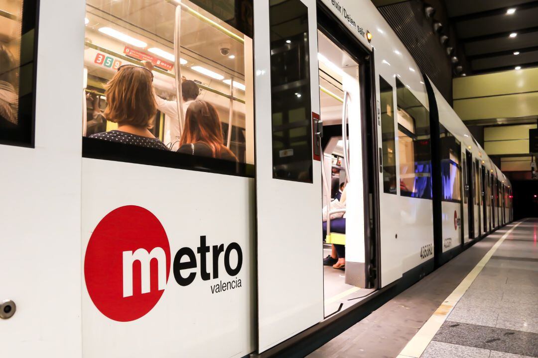 Un convoy de Metrovalencia