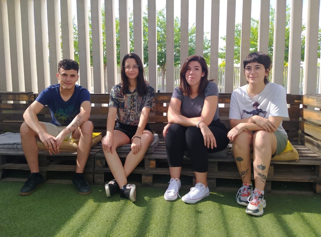 Joan, Nerea, Ángela y Paola, socios de La Llum cooperativa 