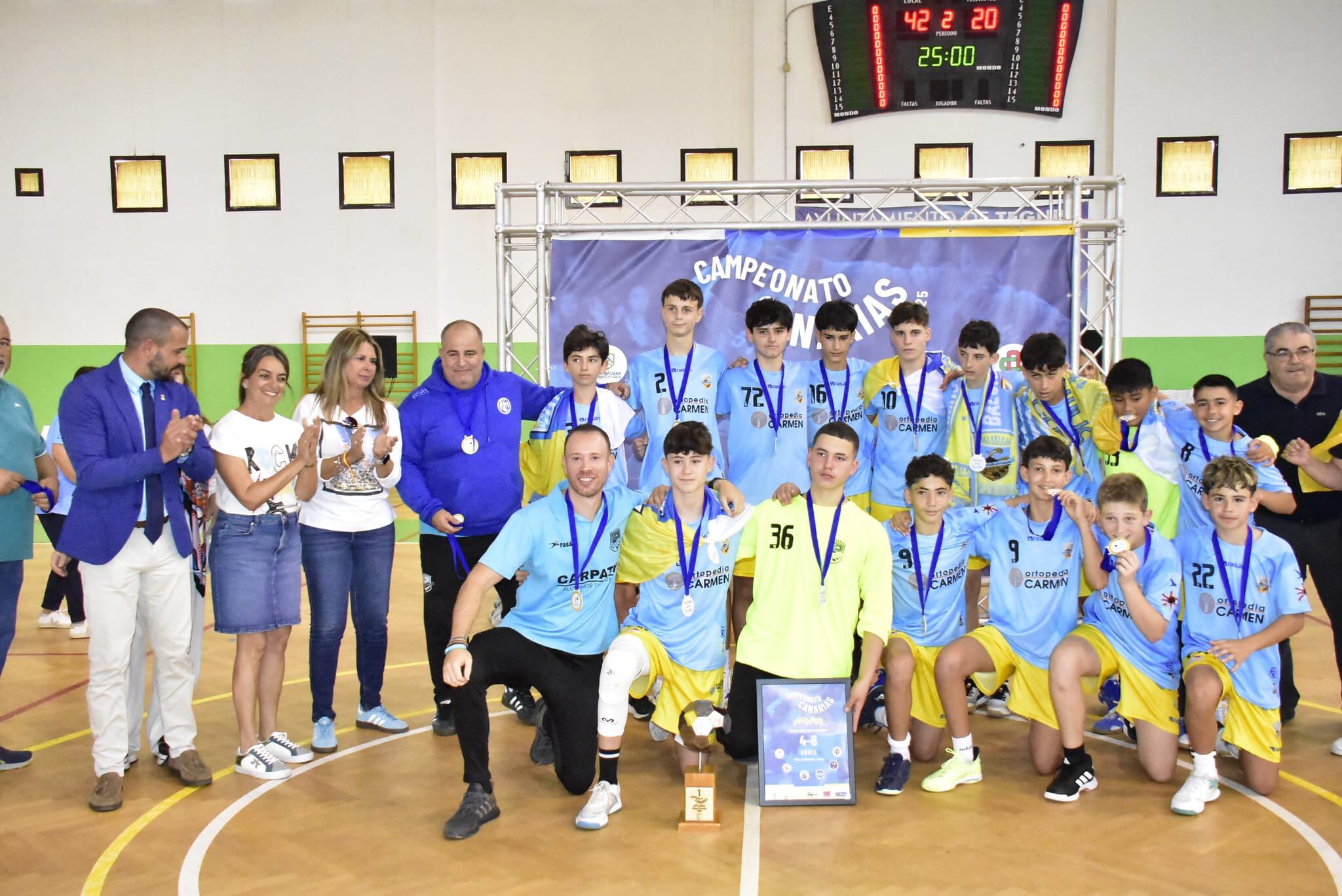 El Chinijos Ortopedia Carmen, campeón de Canarias de balonmano infantil.