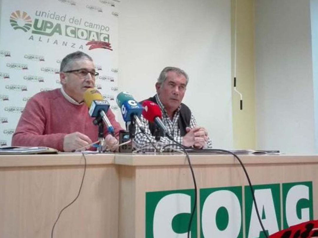 Lorenzo Rivera (COAG) y Aurelio Gonzalez (UPA) en rueda de prensa