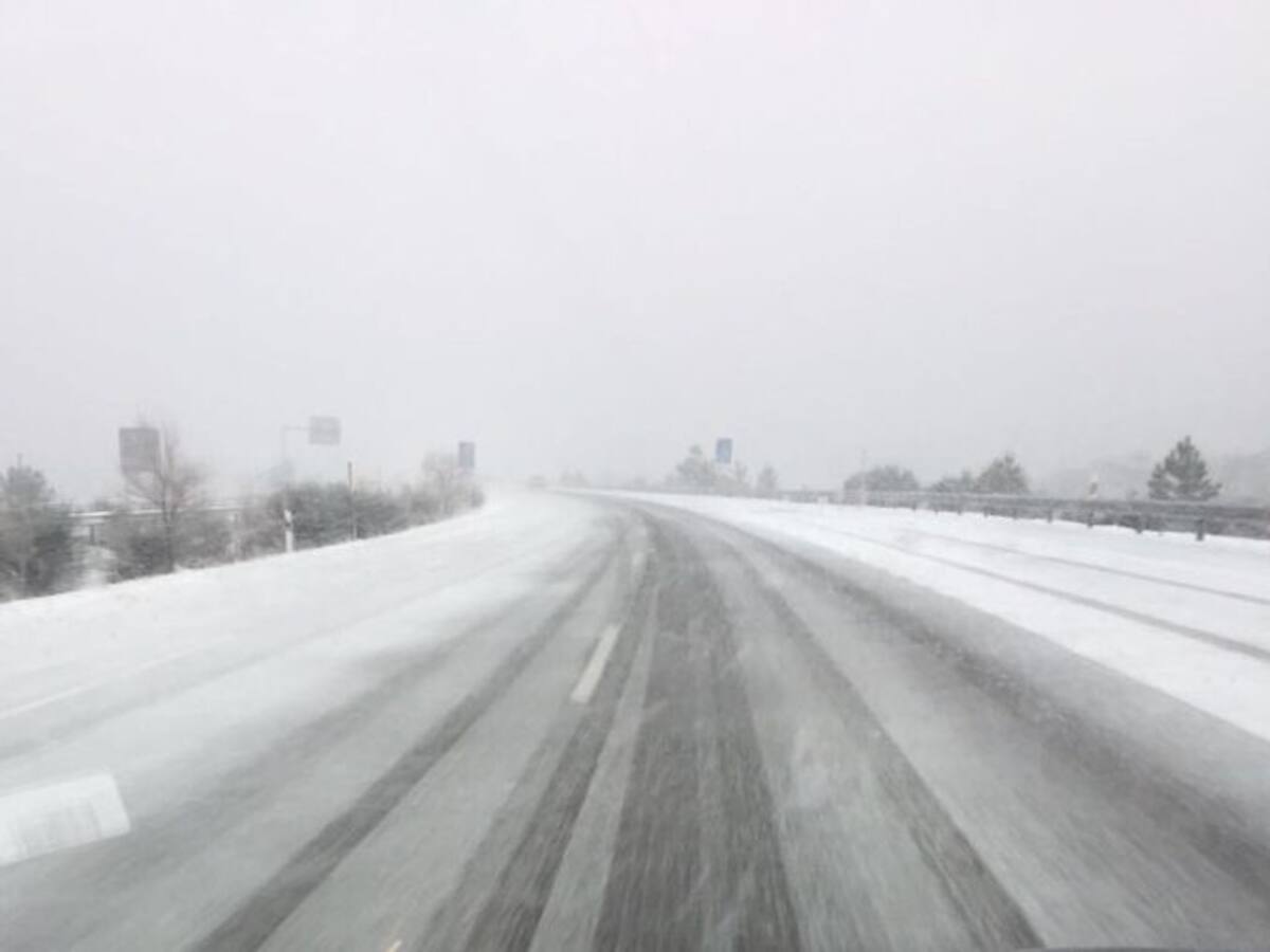 Caen las temperaturas y la nieve amenaza de nuevo