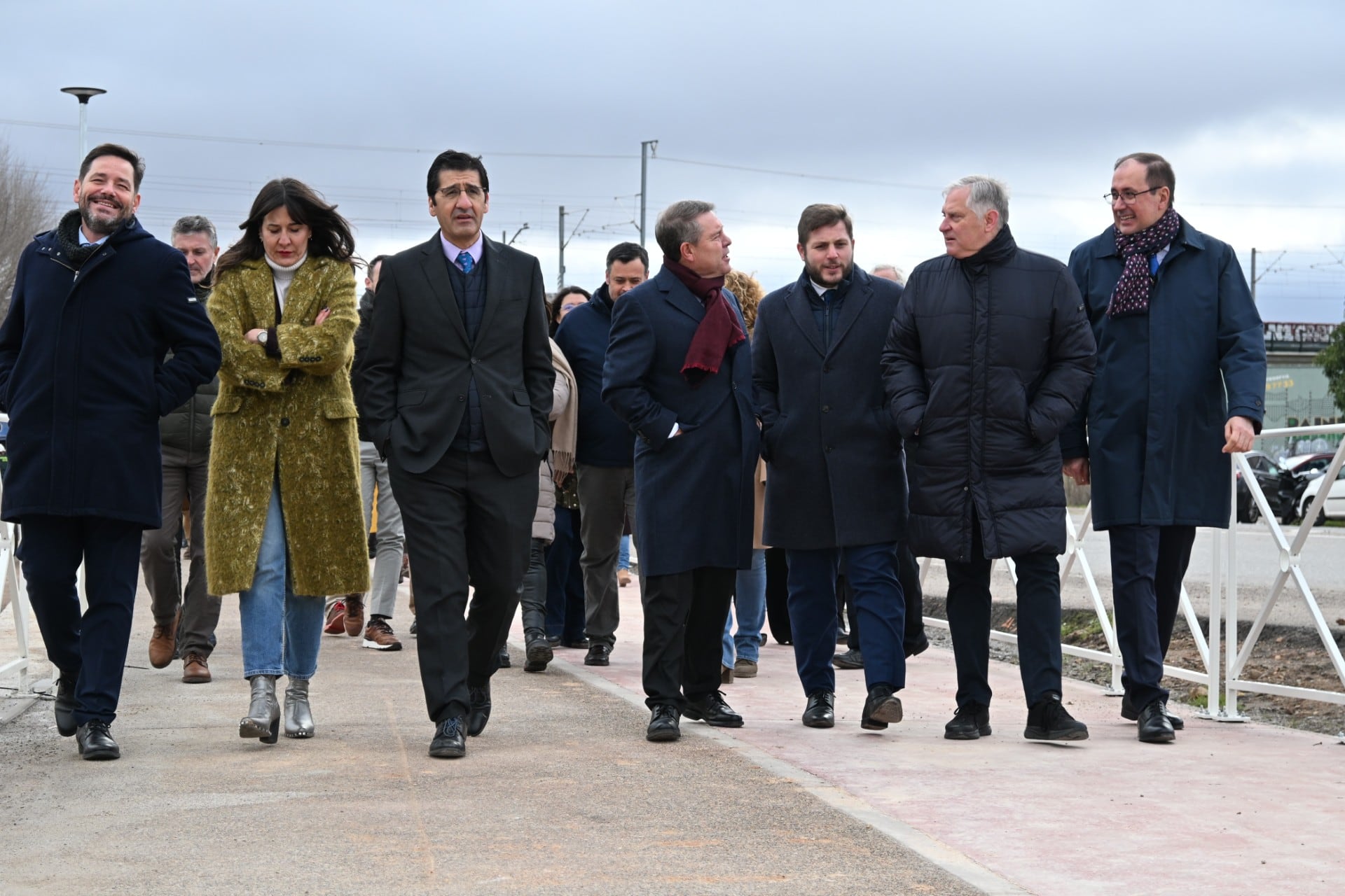 Autoridades en la pasarela Ciudad Real-Miguelturra