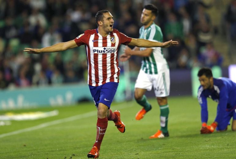 Koke celebra su gol ante el Betis