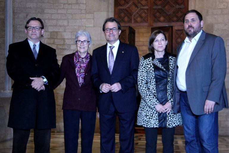 Mas convoca una cimera aquest divendres a la tarda per abordar la llista sense polítics per al 27-S