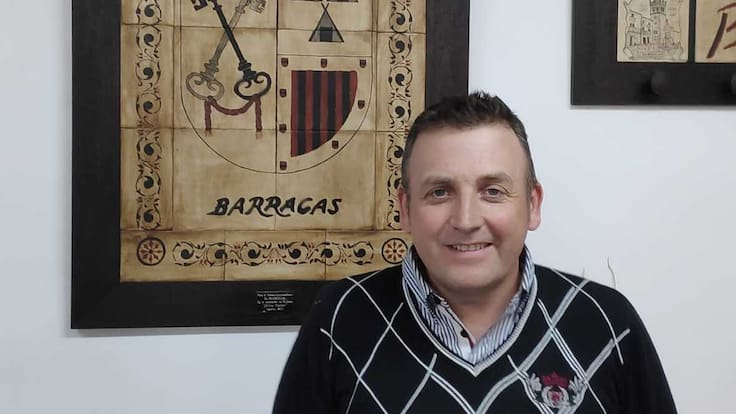 Alcalde de Barracas, Antonio Salvador.