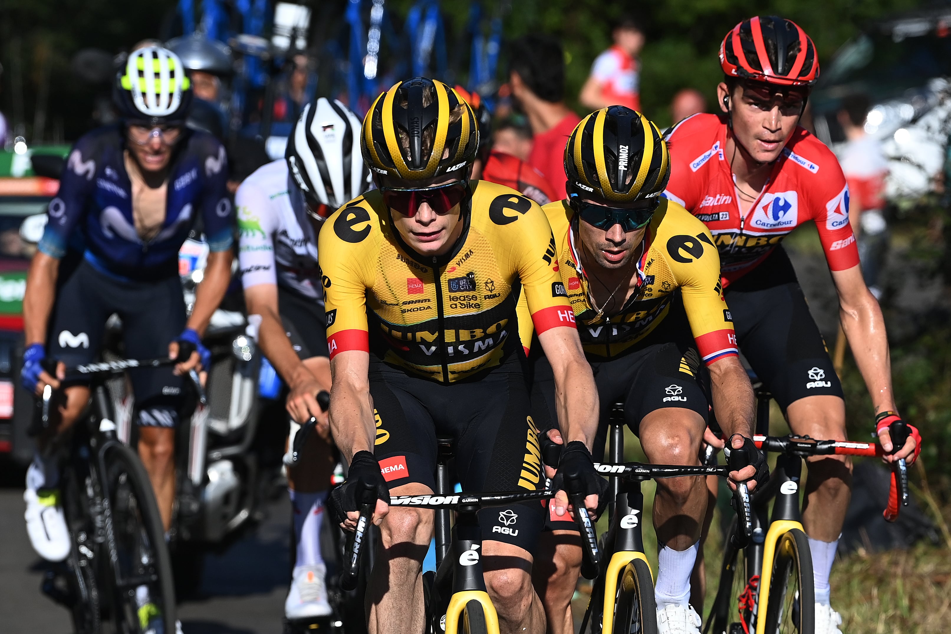 Primoz Roglic, durante la etapa del jueves de La Vuelta a España. (Photo by Tim de Waele/Getty Images)