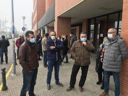 Representantes del PSOE en la protesta