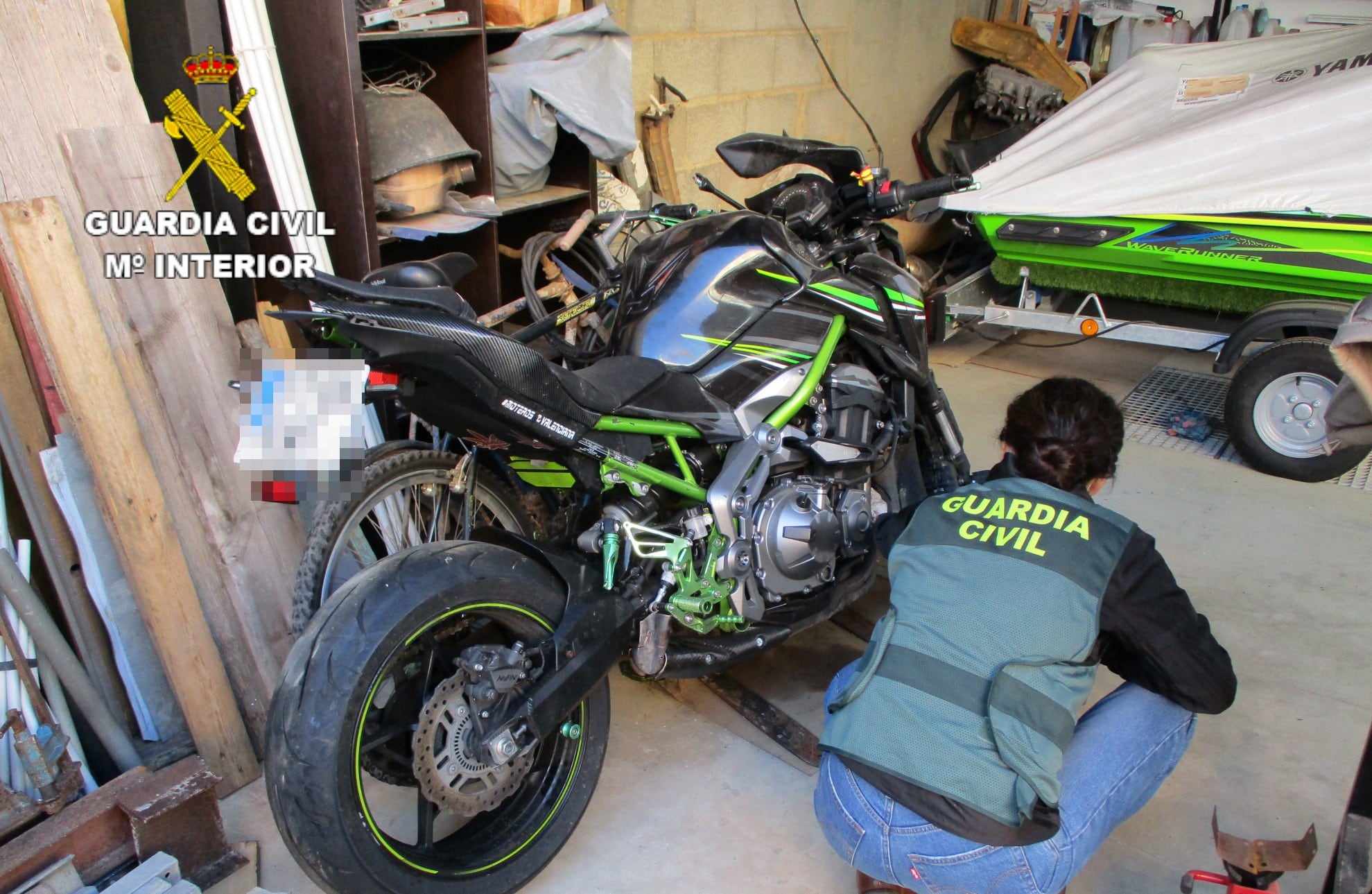 La moto cayó al barranco en la cv370