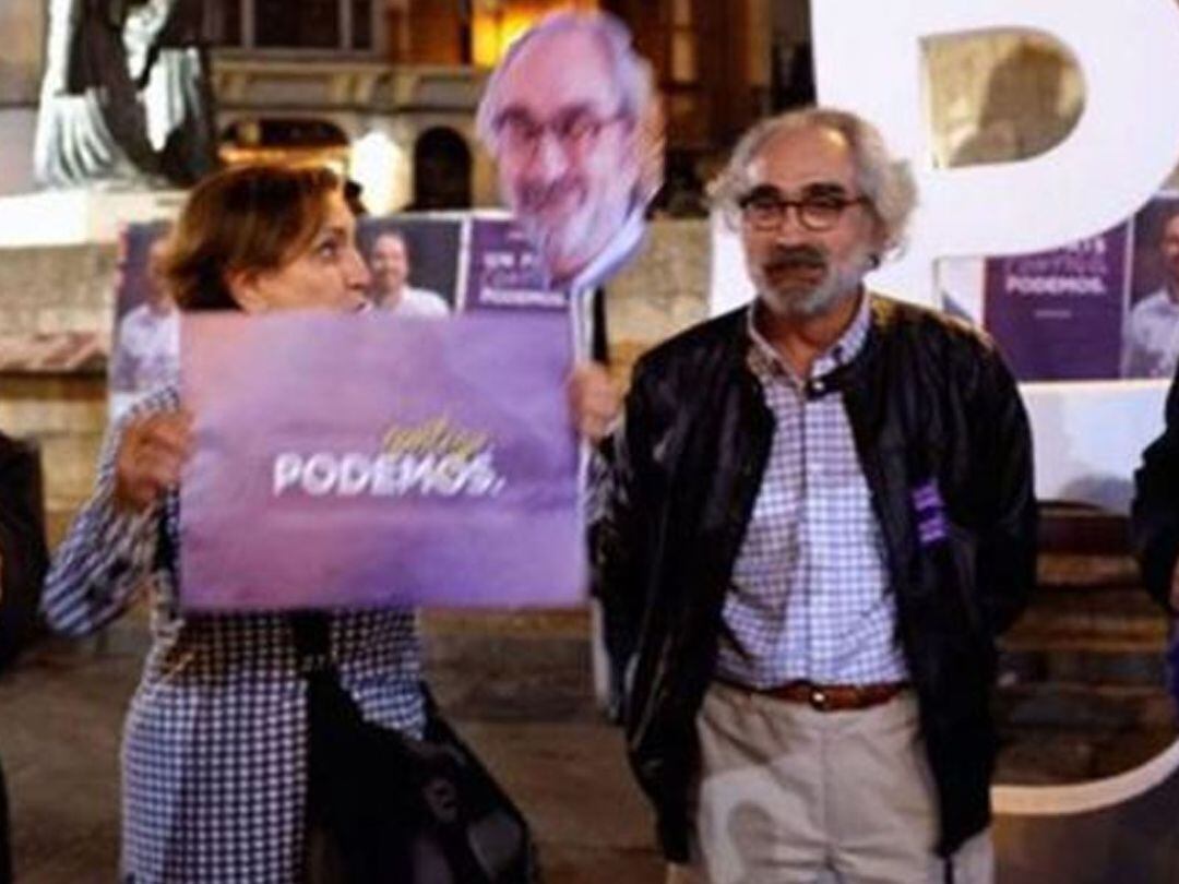 Braulio Llamero en un acto de Podemos