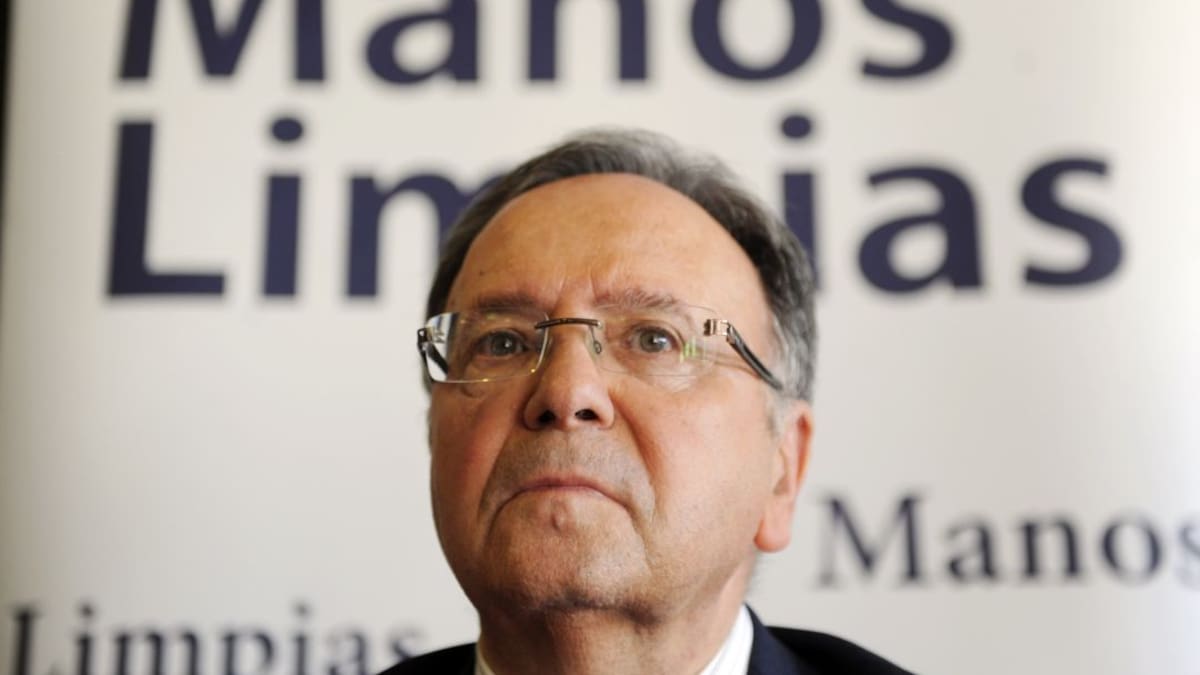 Piden tres años y medio de cárcel para el secretario general de 'Manos Limpias' por apropiación indebida