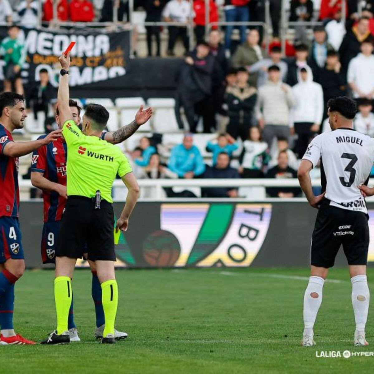El Huesca sigue negado lejos de El Alcoraz y pierde en Burgos