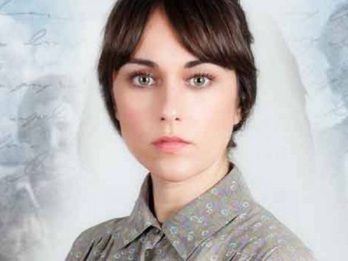 Laura Toledo pone voz a las mujeres de la posguerra en "La voz dormida"