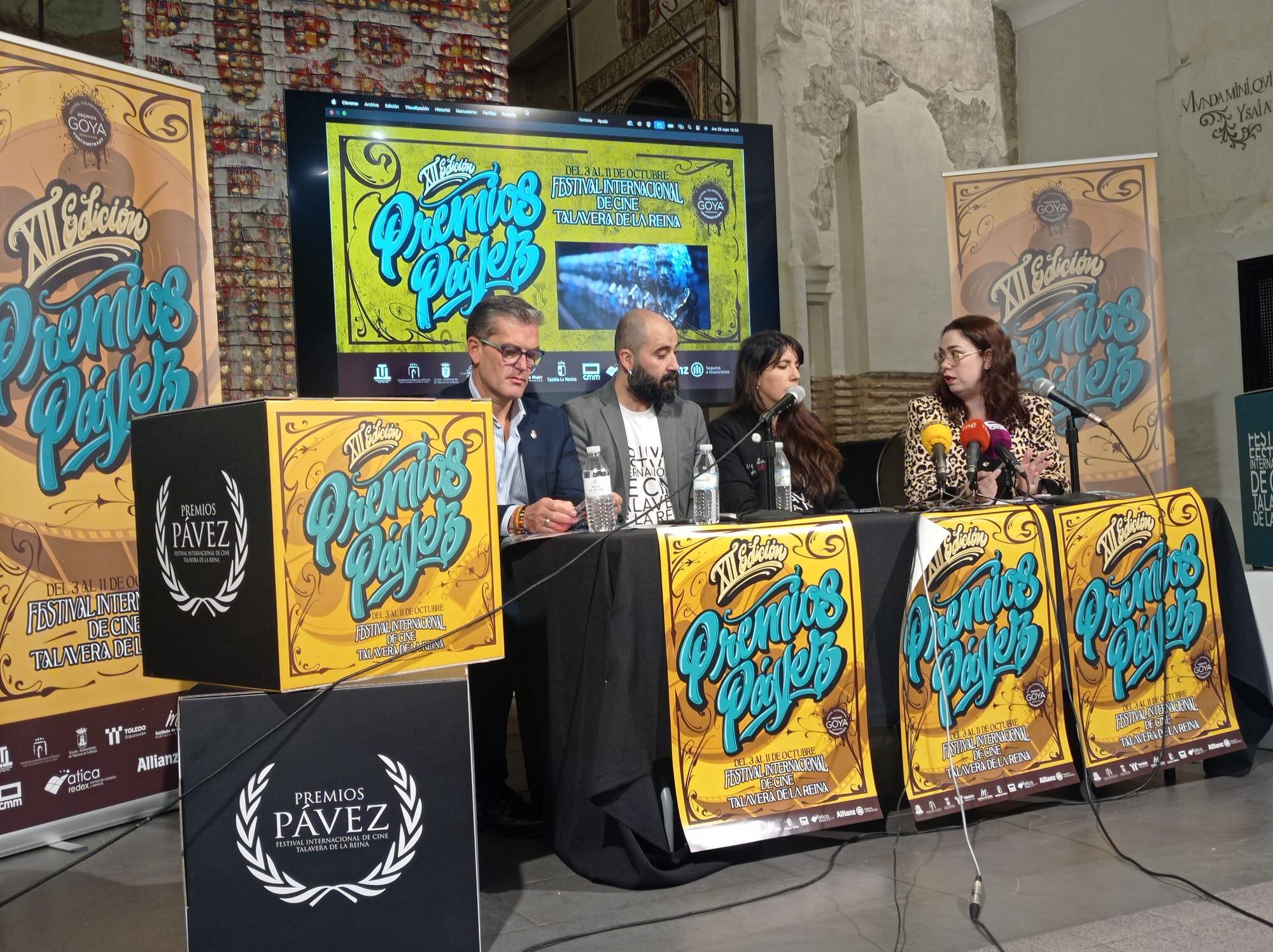 Presentación de la XII edición de los Premios Pávez en el Centro Cultural El Salvador de Talavera