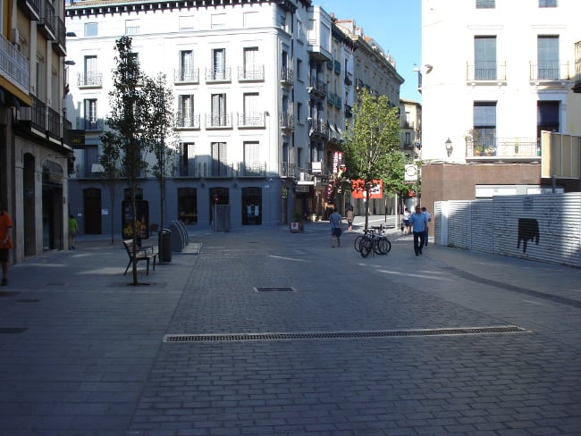 El Coso Bajo de la ciudad de Huesca se completaba este mandato